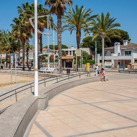 Beach House Cambrils Apartamento En Primera Linea De Playa Kültér fotó