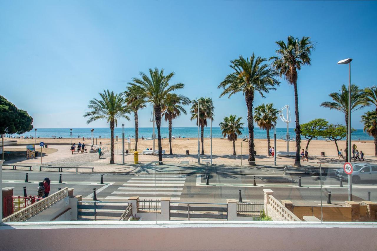 Beach House Cambrils Apartamento En Primera Linea De Playa Kültér fotó