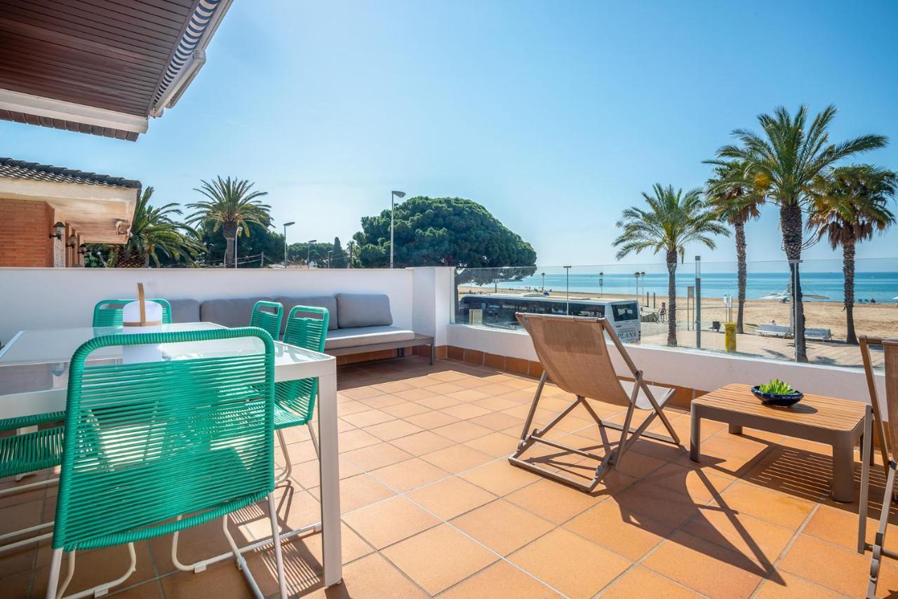 Beach House Cambrils Apartamento En Primera Linea De Playa Kültér fotó