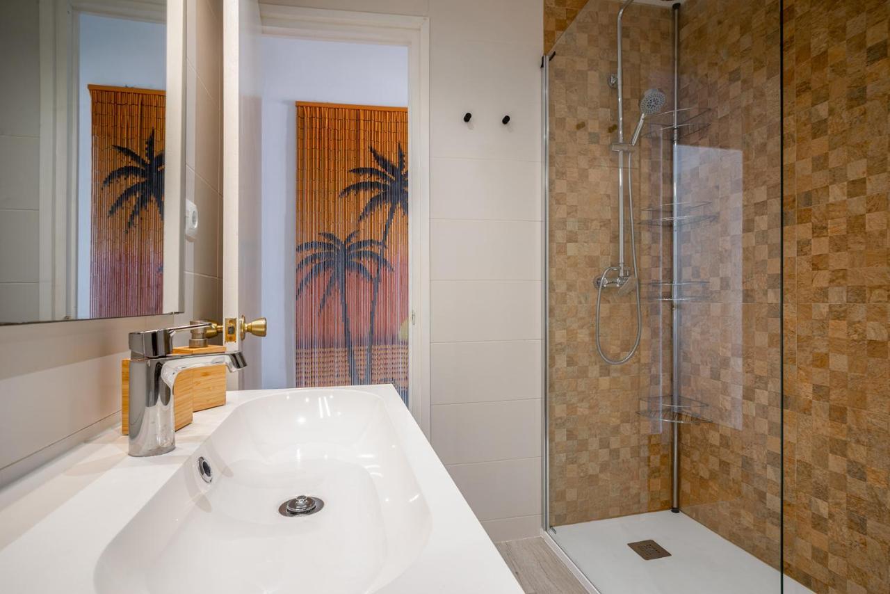 Beach House Cambrils Apartamento En Primera Linea De Playa Kültér fotó